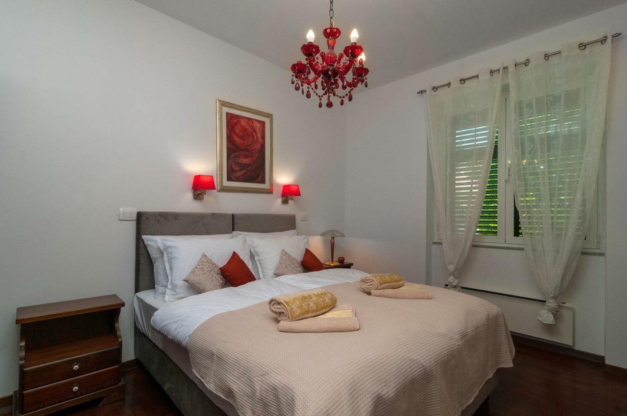 Luxury Rooms 7Heaven Suite Apartment Split Extérieur photo